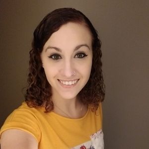 Meet your Posher, Amanda